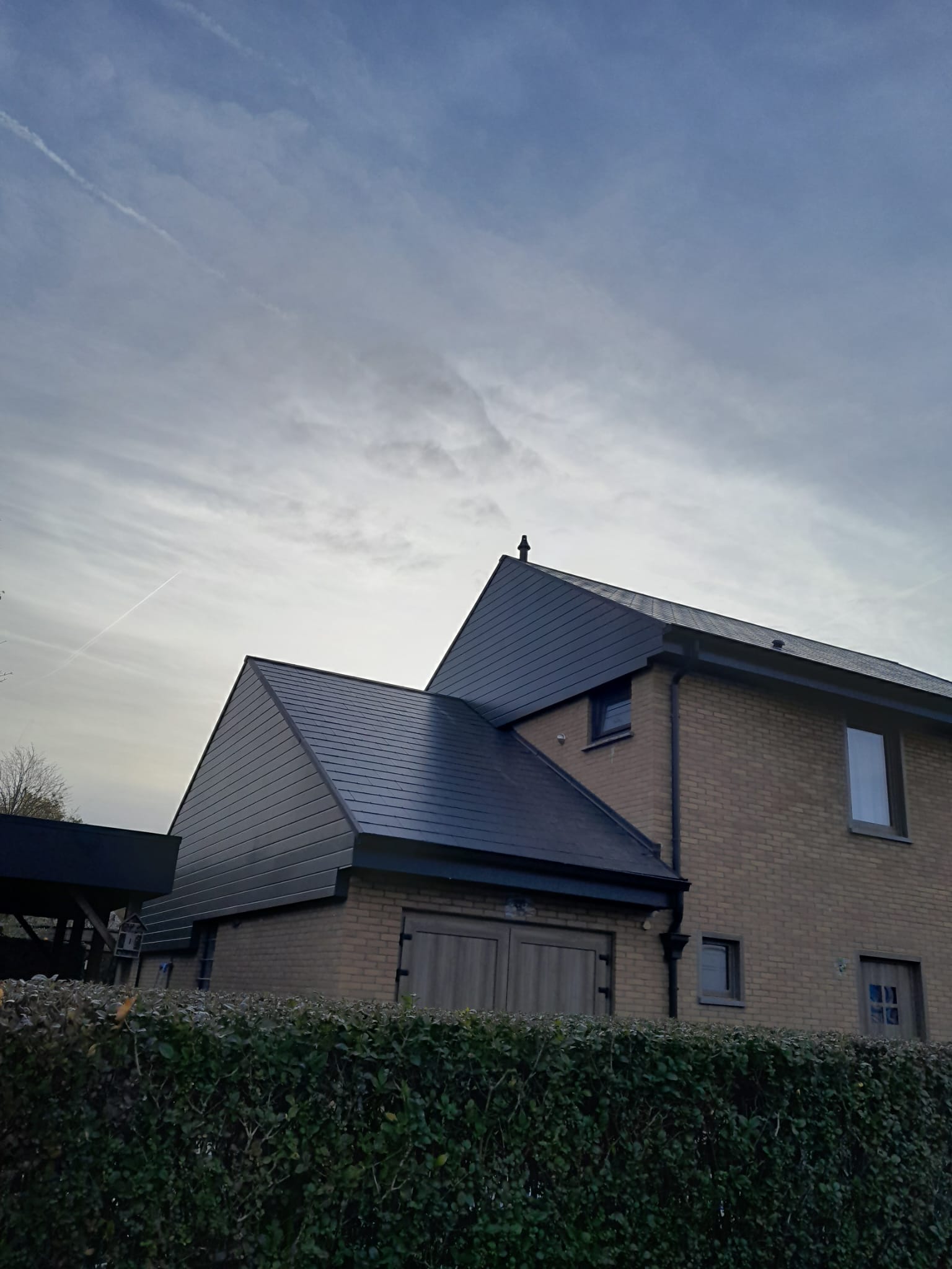 Nieuwe dakbedekking met pannen